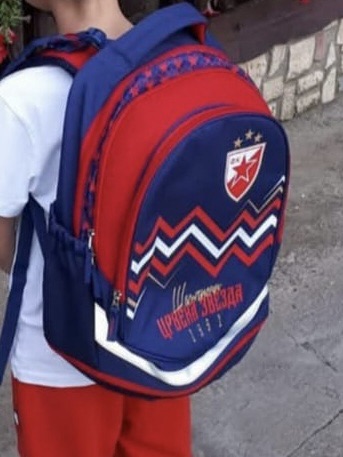 “ Od kuće do škole, od škole do kuće,uvek se po nešto šapuće, šapuće!&nbsp;„